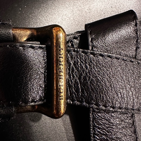 Burberry Riding Rainboot with Belt. Like Brand New, wore one time, minor scuffin - Picture 3 of 11